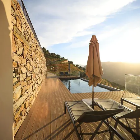 Quinta Vale De Lobos 4* 弗格萨