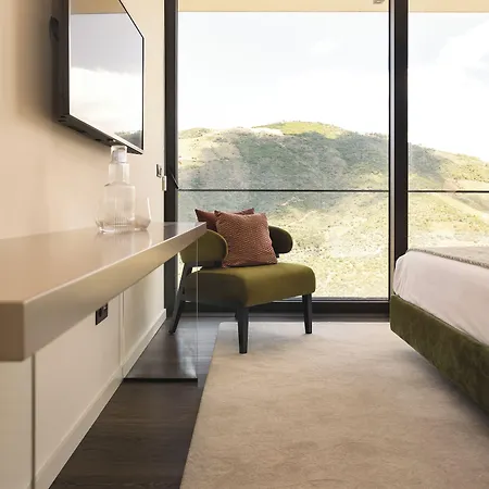 Quinta Vale De Lobos 3*