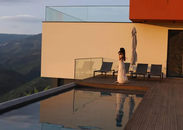 Quinta Vale De Lobos 3*