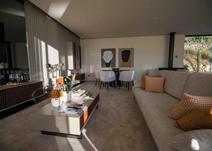 Quinta Vale De Lobos 3*