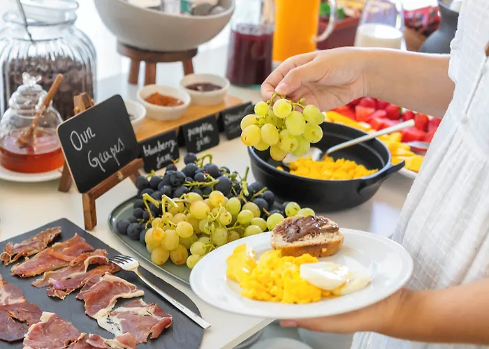 Quinta Vale De Lobos 3*