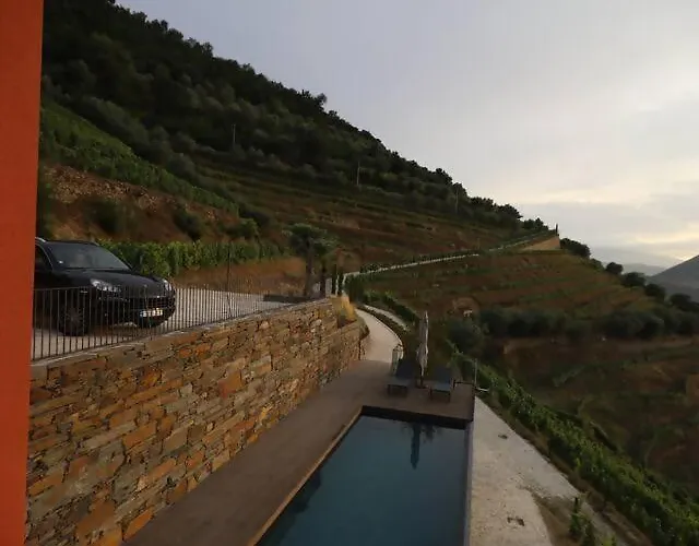 Quinta Vale De Lobos 3* 弗格萨